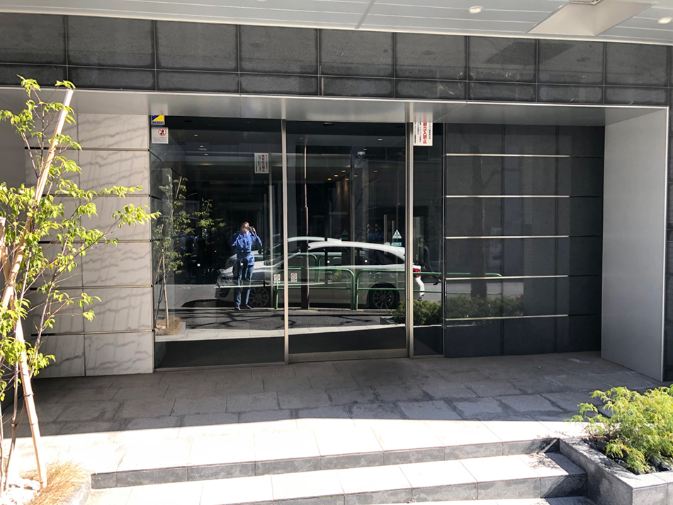 Suidobashi SF9 Tokyo Furnished apartment building entrance