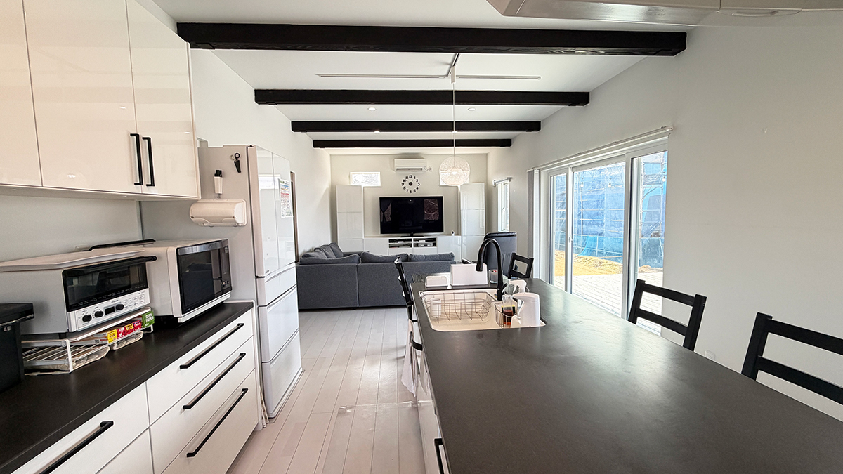 Miyota house kitchen
