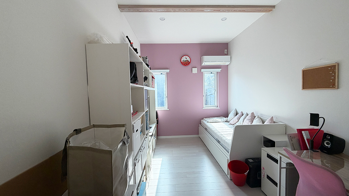 Miyota House service room