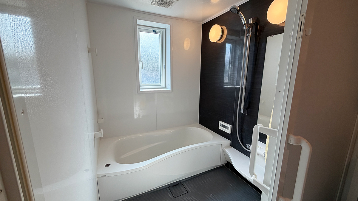 Miyota House Bathroom